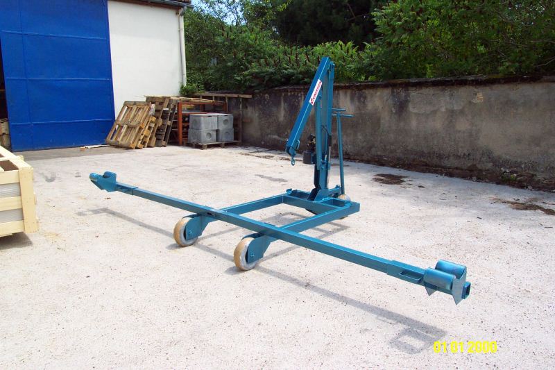 Grue d'atelier châssis V - A 510, flèche 5 positions, portée jusqu'à 500 kg_2