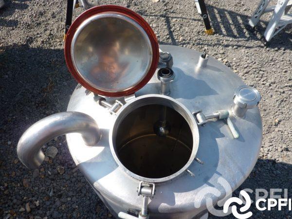 Bac de lancement fermé APV-SPX 200 L - 3 pieds - 3 piquages sonde de niveau_2