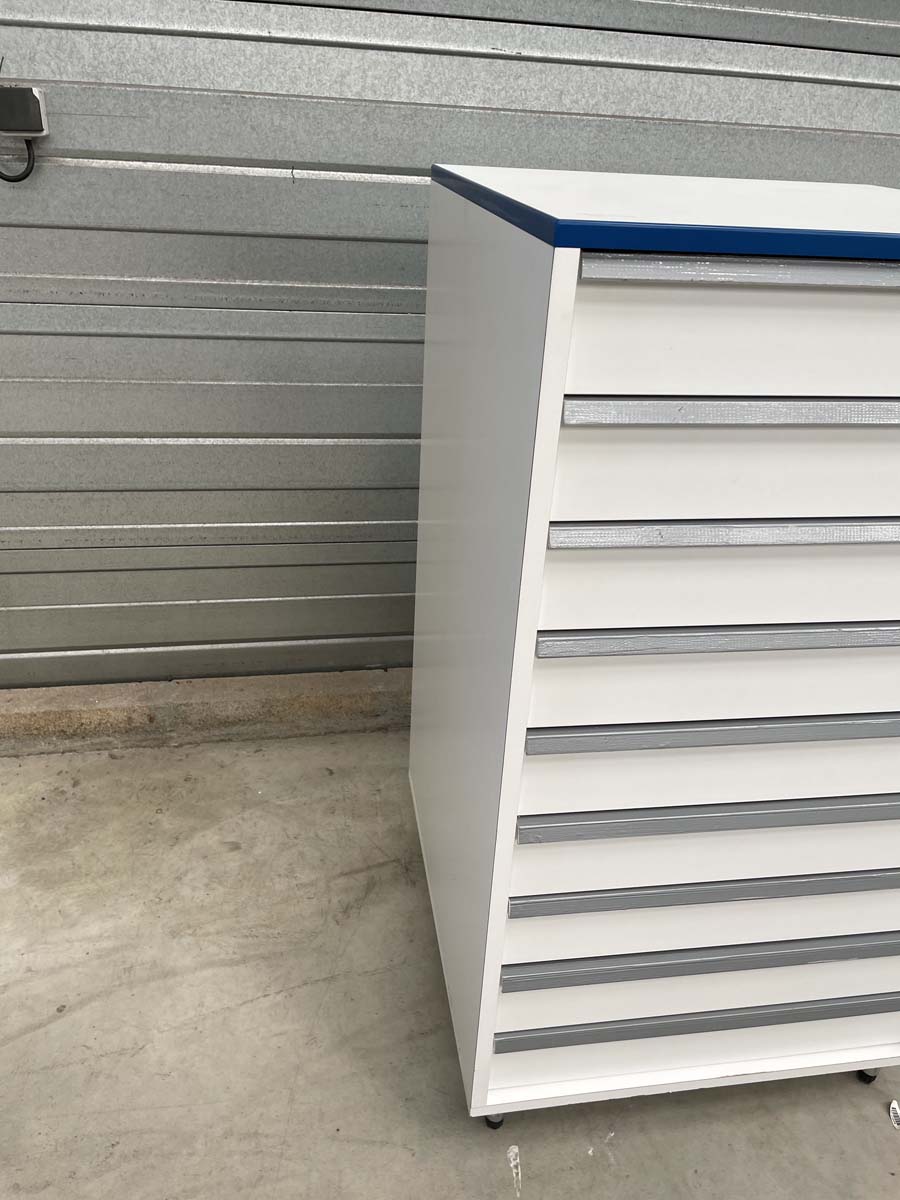 Meuble d'occasion de laboratoire avec tiroirs - ATEX - 9 tiroirs sur pieds métal - P21091158_2