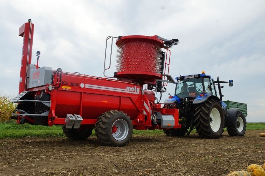 Récolteuse de pépins de citrouilles KE 3000 - Moty GmbH - 1 à 1,2 ha/h - 88 kW - Haute capacité et nettoyage en profondeur_2