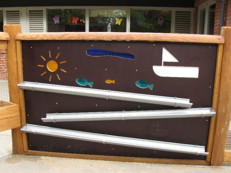 Jeux sable et eau Holly réf-8045617 - Hags - Structure pour aire de jeux avec spécifications techniques_2