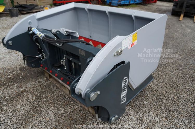 Godet désileur avec couteau d'ensilage, coupe-balles et godet universel - Sonarol WSNR1600_2