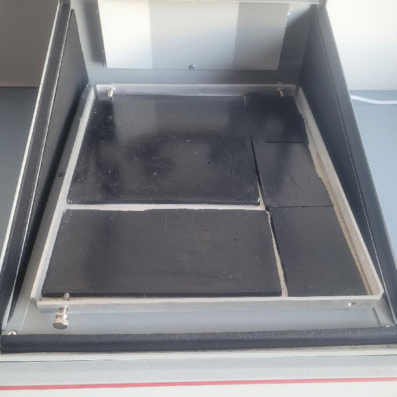 Incubateur OHAUS ISHD16HDG avec agitation orbitale_2