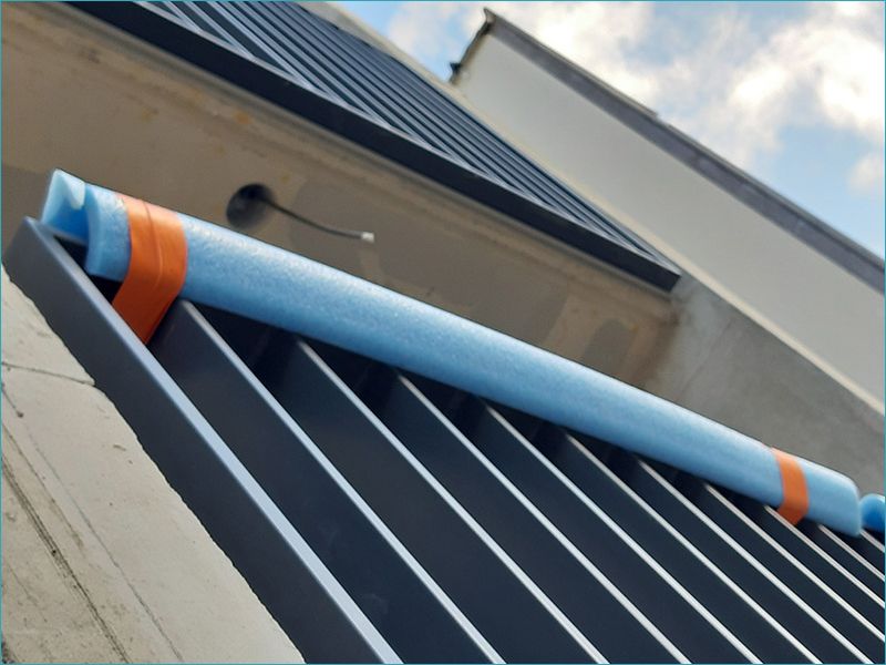 Profilé en mousse polyéthylène bleu, non abrasif, à forte capacité d'amortissement_2