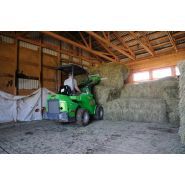 Outil agricole pour manipuler des balles de foin rondes et carrées