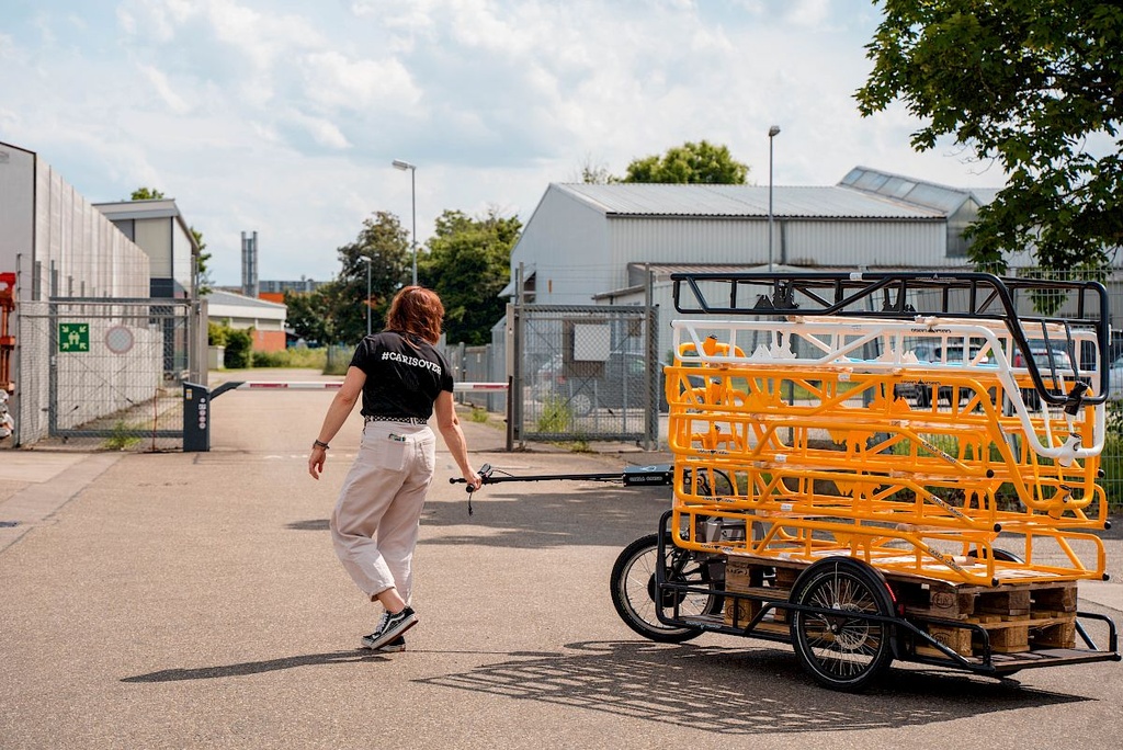 Remorque eCarla Maxi - Plateau de transport robuste pour 2 m³ de marchandises