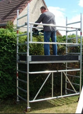 Uni mini echafaudage roulant petite hauteur - layher - hauteur de travail max.8,30 m_2