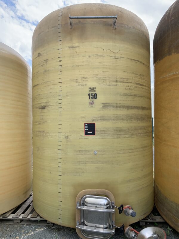 Cuve Naldi 150 hl d'occasion - fond plat, Ø 2300, hauteur 3900, porte 420×530, 2 vannes Ø 50_2