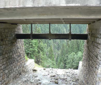 Débitmètre radar portable sans contact - Doppler pour mesures rapides et sûres_2