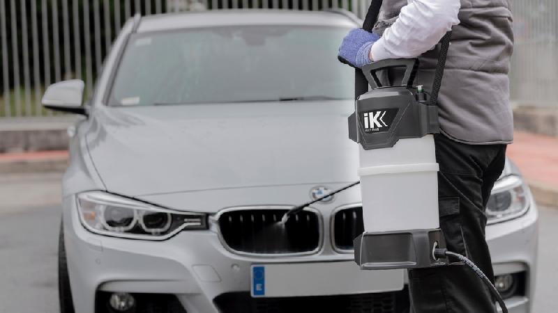 Pulvérisateur à pression préalable IK Multi 9 Pro - acides et produits chimiques_2