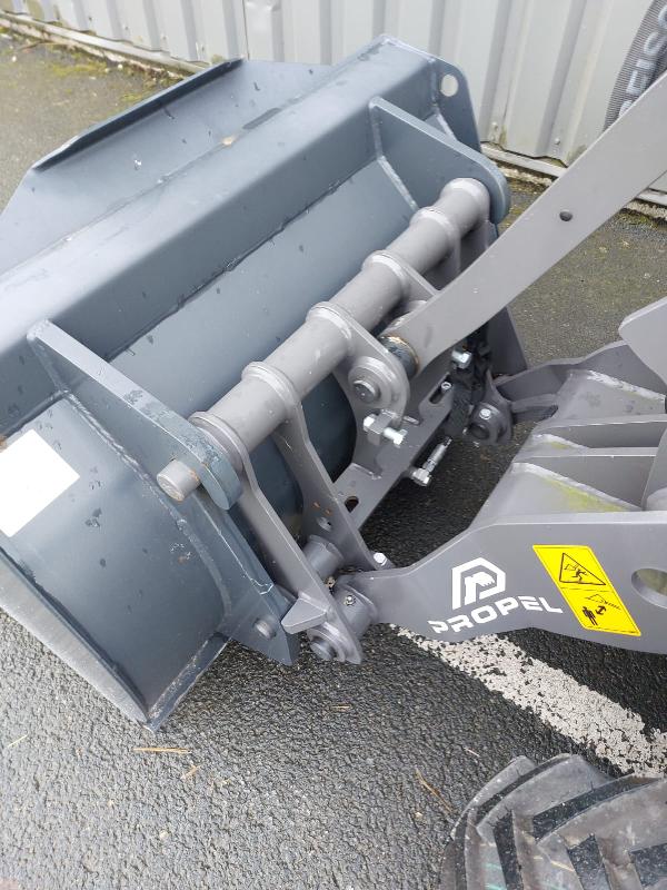 Mini chargeuse Mecalac MCL2 - multifonctions compacte - année 2023 - 19 heures_2