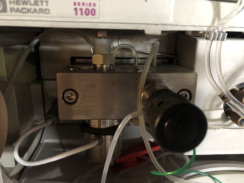 Chromatographie liquide Agilent 1100 - Pompe quaternaire G1311A HP1100 sans dégazeur - Réf P21071129_2