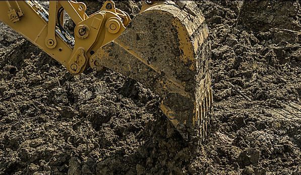 Godet d'excavation à usage normal avec lame de nivellement - caterpillar finance france - 690 mm (27 in) - poids 444 kg_2