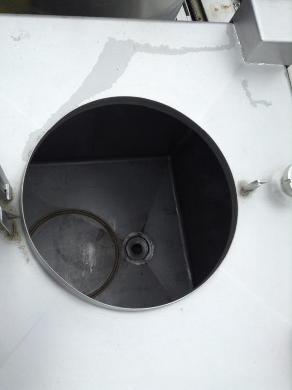 Container (IBC/GRV) inox carré 1000 L - CON004 - trou d'homme dia 450, vidange 51, INOX 316_2