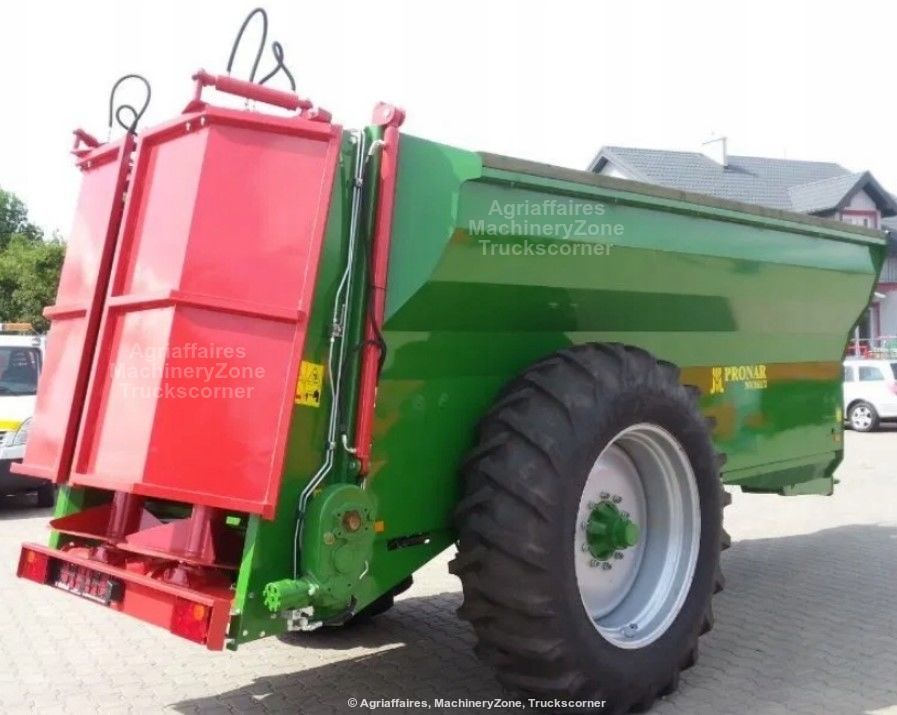 Épandeur à fumier Pronar NV161/2 - hérissons verticaux - capacité 9 m³ - 2024_2