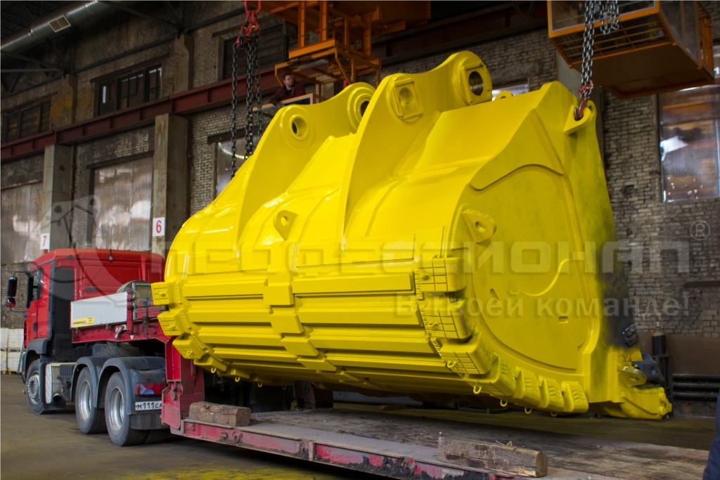 Godet rétro pour pelle komatsu pc5500_2