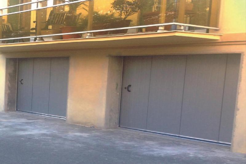 Porte industrielle latérale woodgrain - 3000 / 2300_2