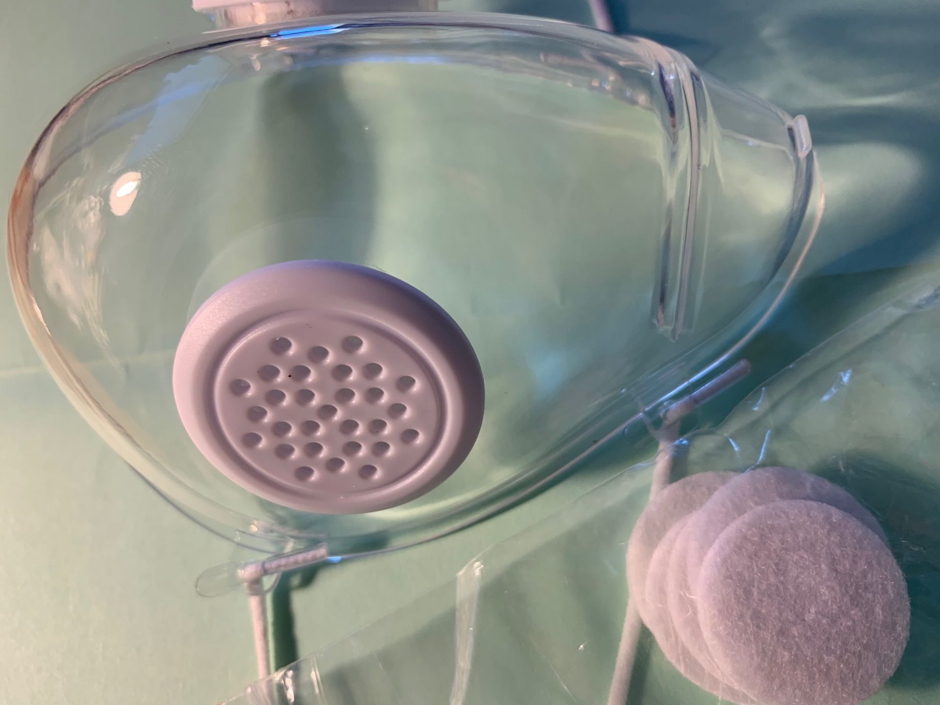 Masque de protection transparent en silicone - visage découvert avec double valve respiratoire_2