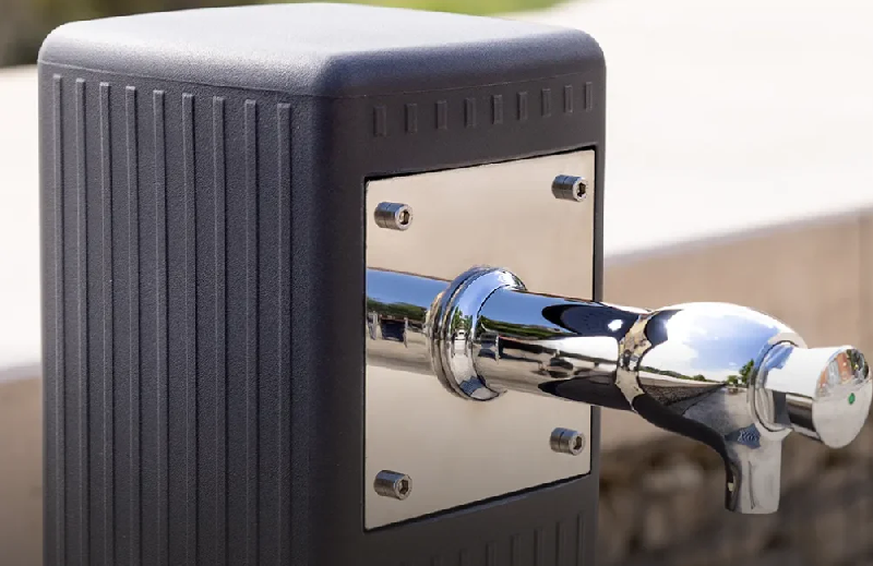 Fontaine Galdana en plastique_2