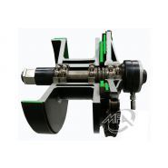 Treuil forestier avec grille de protection pivotante