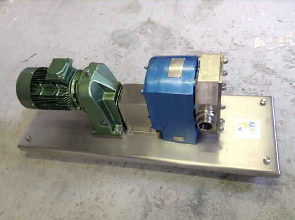 Pompe à lobes Crepaco - 1410 tr/mn - 2.2 kW - Rotor excentré & Lobe_2