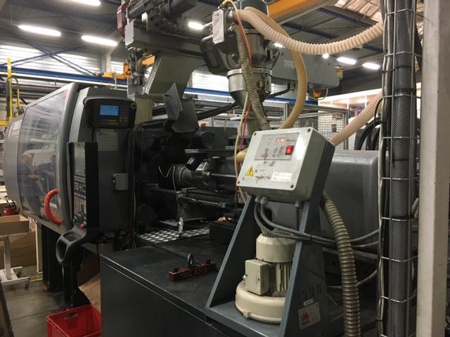 Presse à injecter - 165t 650 nove s - sandretto_2