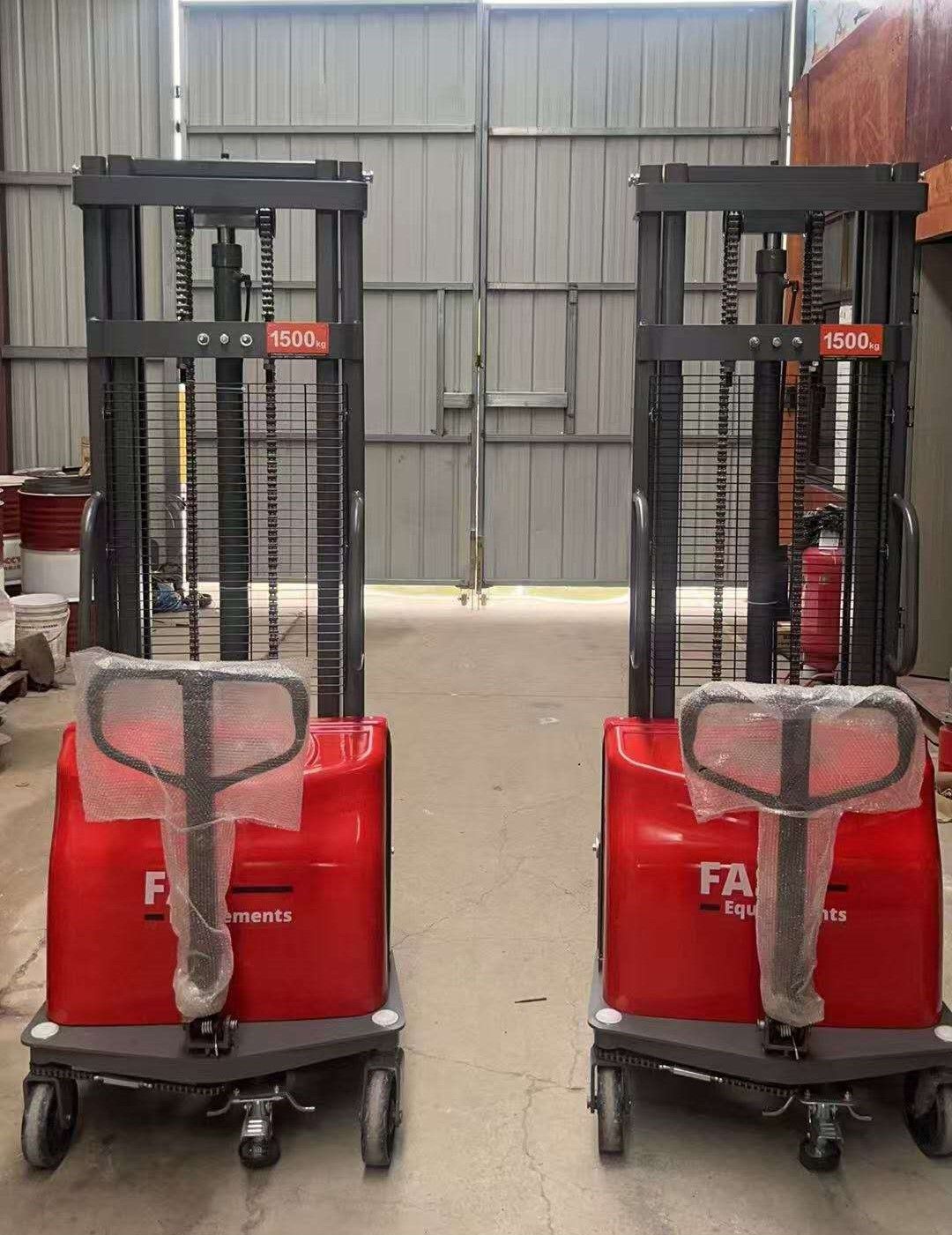 Gerbeur semi-électrique BDD-15 ? 1500kg ? Levée 3m_2