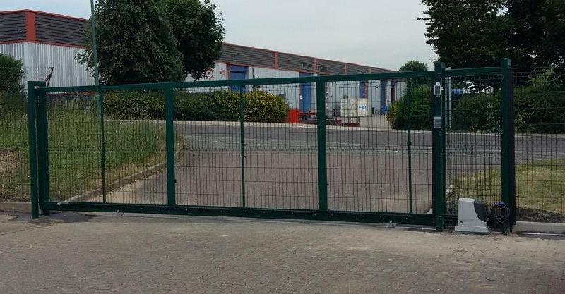Portail coulissant grillagé eco - 4000 / 1250_2