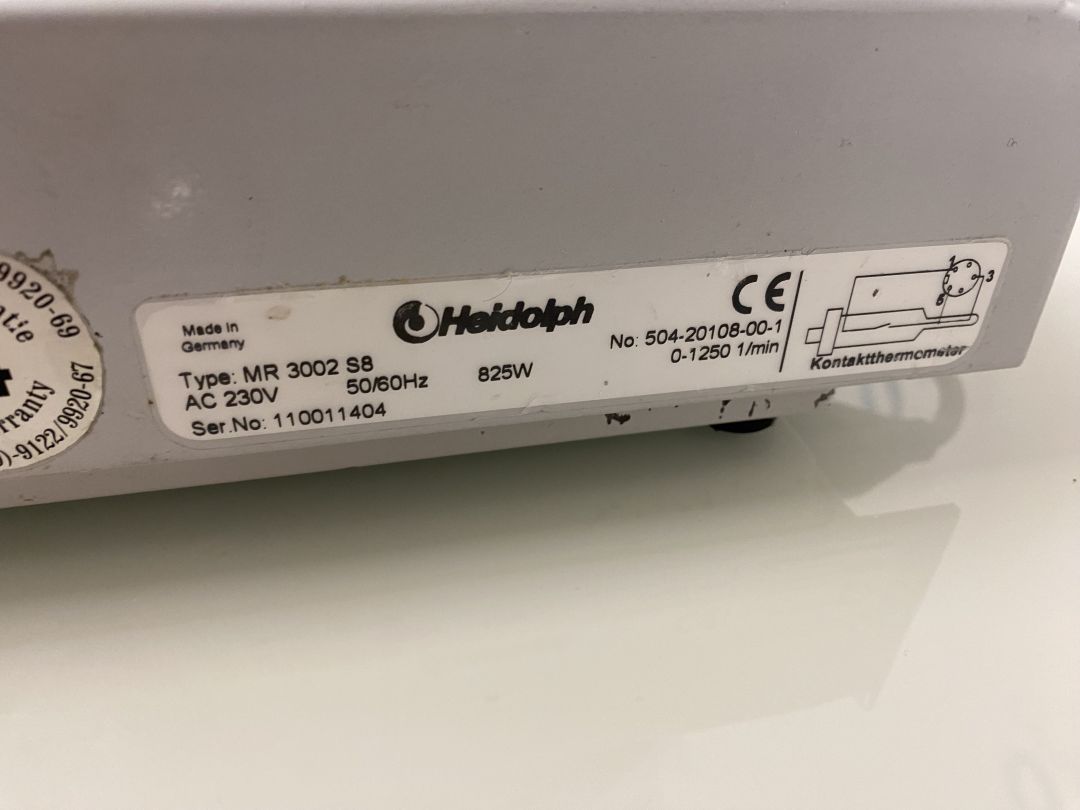 Agitateur magnétique chauffant d'occasion de laboratoire mr3002 heidolph - p2301-2069_2