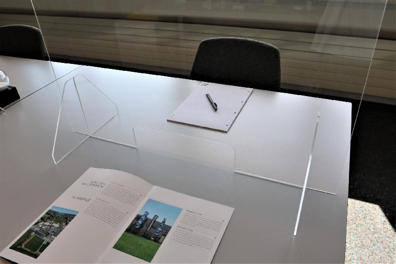 37887 - Paroi de protection hygiénique en verre acrylique 5 mm - Bachmann Display AG_2