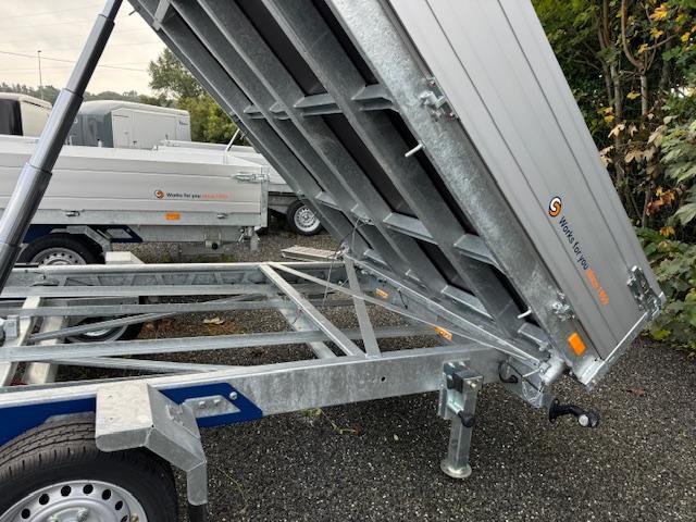 Remorque Tri-benne SARIS HEAVY DUTY - 406 x 204 cm - PTAC : 3500 kg - 2 Essieux - Freinée - Pompe Electrique - Référence D2413_2