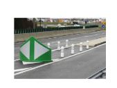 Balise de signalisation J14a - Zones peintes hachurées blanches - Divergence - STI Balisage routier - PEHD anti-UV - Norme NF P 98 587_2