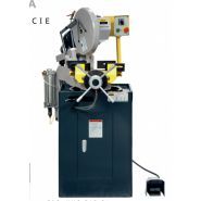 Outil de coupe acier avec étau auto-centreur et mors réglables