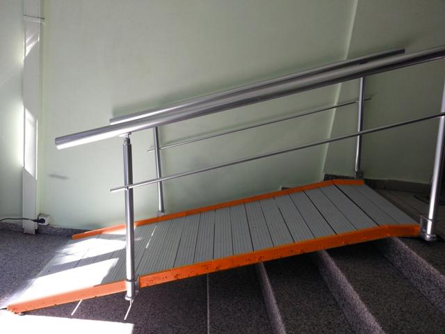 Rampes enroulables à roues - aluminium anticorrosion - pour obstacles jusqu'à 5-6 marches_2