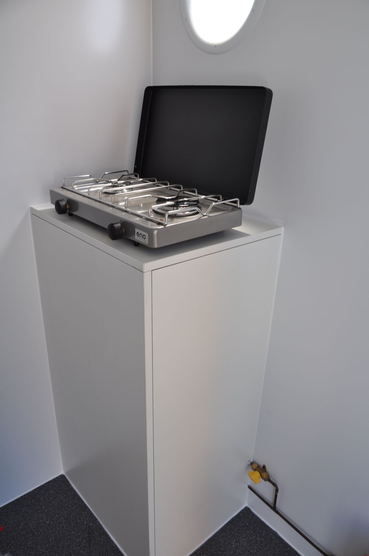 Base vie mobile avec revêtement en vinyle