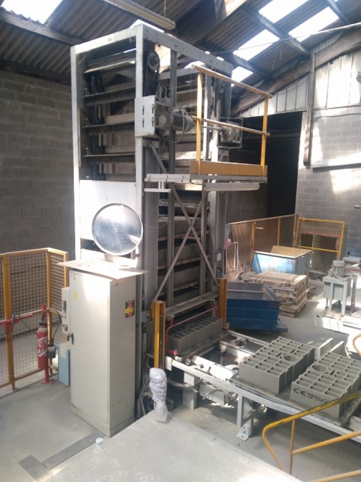 Presse double dl200 + palettisation 1056_2