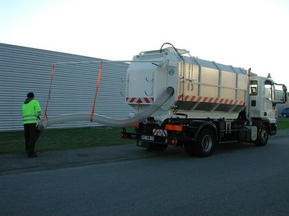 Aspirateur de voirie avec broyage Axis 9 à 20 m3 - Benne aluminium et motorisation thermique_2