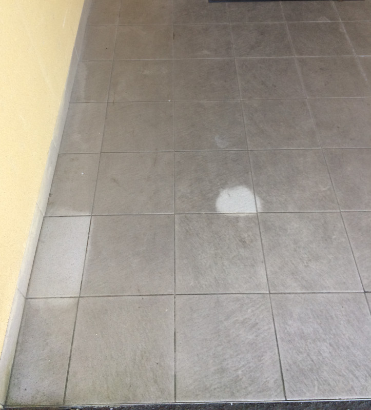Lvp desincrustant detartrant puissant pour les sols carreles ph:1 (4940) bidon de 5l_2