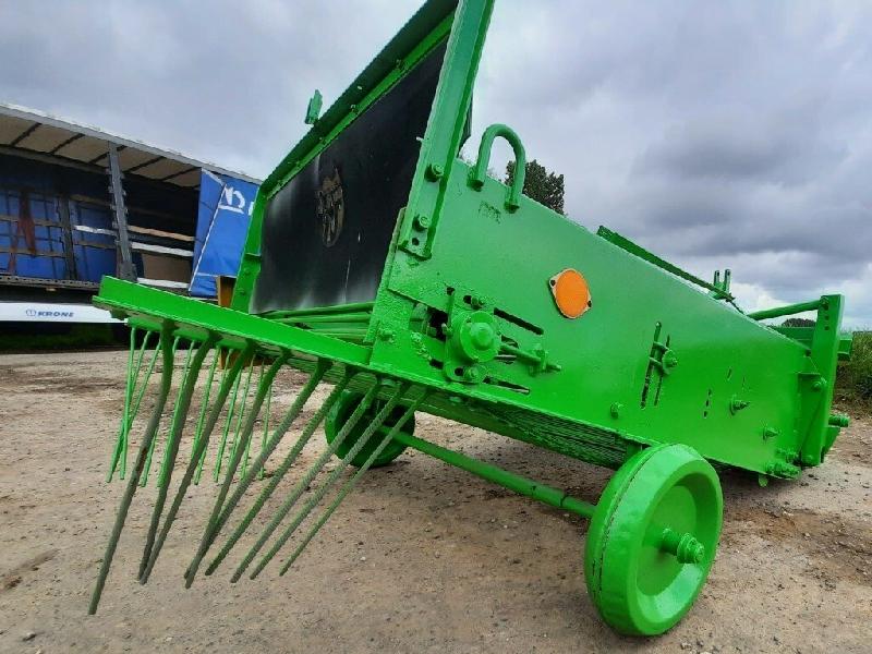 Arracheuse de pommes de terre Agromet aligneuse Wega - Occasion - Largeur 1,30m - Révisée avec tapis neuf_2