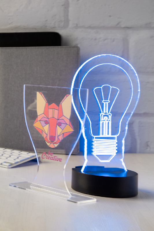 Trophée en acrylique - Forme unique - Marquage UV LED inclus - Minimum 50 pièces_2