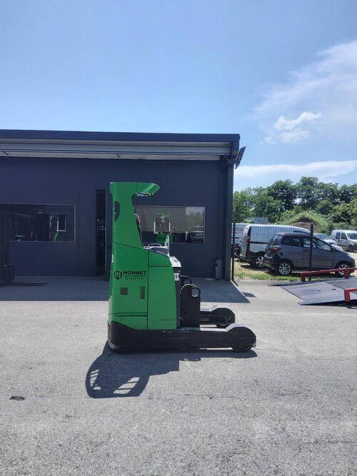 Chariot à mât rétractable BT RRE250 3544 - disponible en occasion et en location de courte à longue durée_2