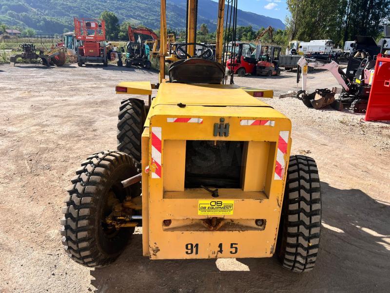 INTERNATIONAL ih 2525 chariot elevateur  2,5t 3,6m_2