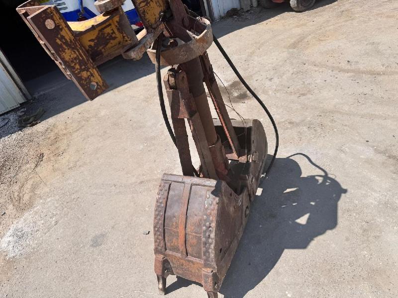 Mecalac Benne preneuse avec attache rapide Mecalac pour pelle_2