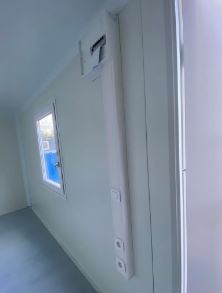 Base vie monobloc en location - 14.74m² - Dimensions extérieures 6.055 x 2.435 x 2.591 - Poids 1.630 Kg_2