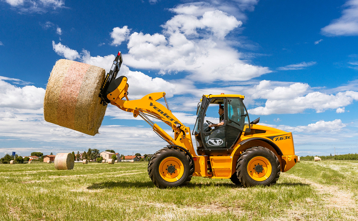 Chargeuse Venieri 7.63C équipée d’un moteur Deutz de 79 CV