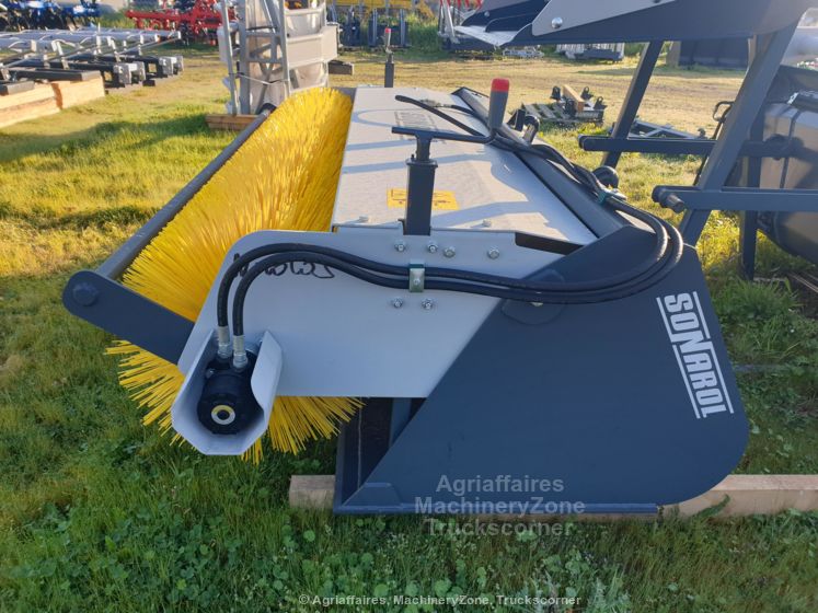 Godet balayeur à brosse rotative Sonarol LS SNR 2400 - Attelage Euro - Largeur 2400 mm - Neuf_2