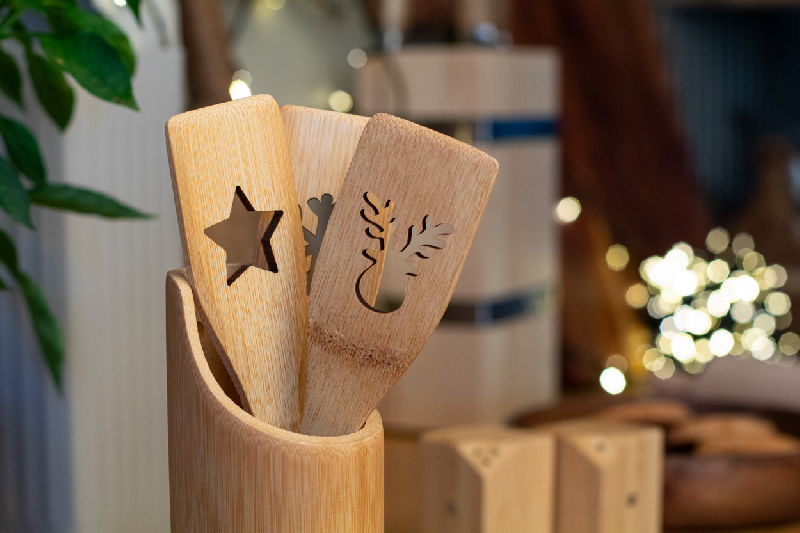 Spatule en bambou - Découpe sapin de Noël - Couleur naturelle - 24g_2