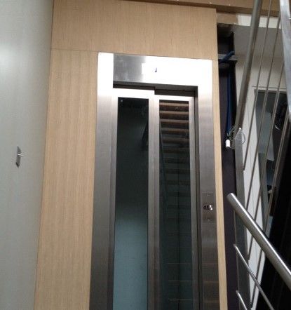 V space - ascenseurs classiques - oleolift - charge utile de 180 kg à 320 kg_2