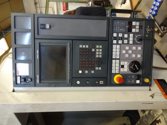 Centre d'usinage vertical Mori Seiki MV-40E - Année 2000 - Courses 560x410x460 mm - Broche BT 40 - 8000 tr/min_2