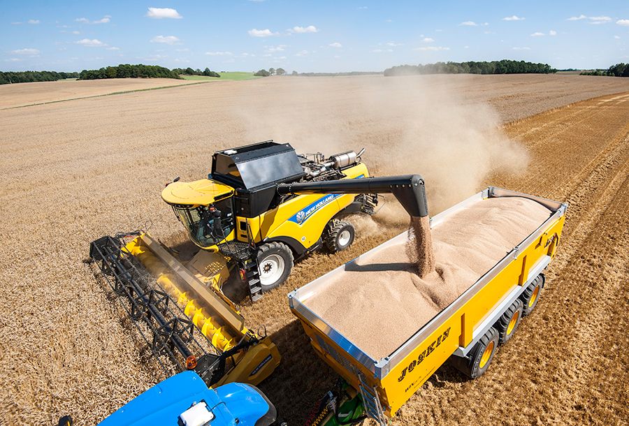 Cx8.90 tier 4b moissonneuse batteuse - new holland - trémie (l) 12500_2